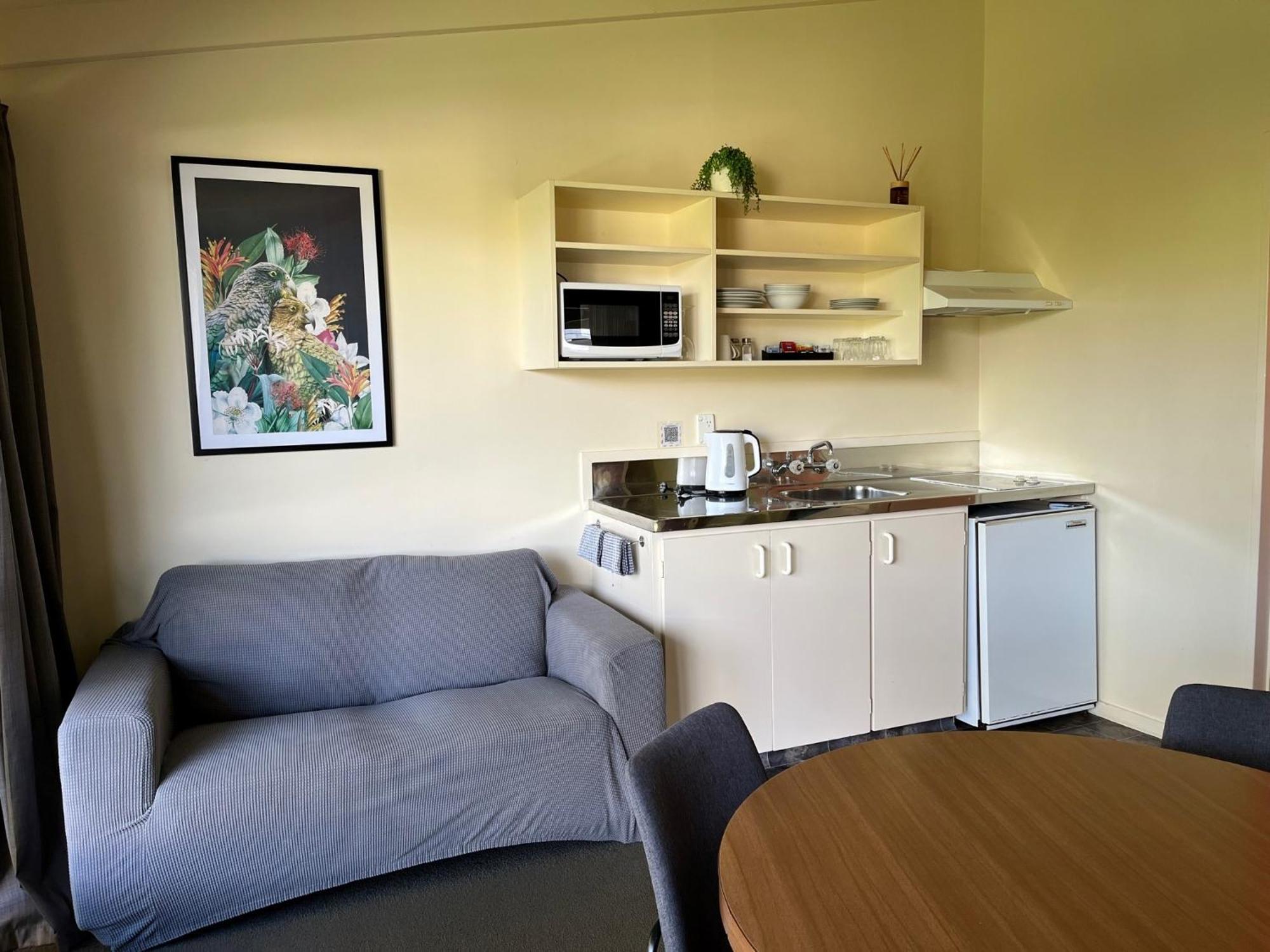 Caves Motor Inn Te Kuiti Buitenkant foto