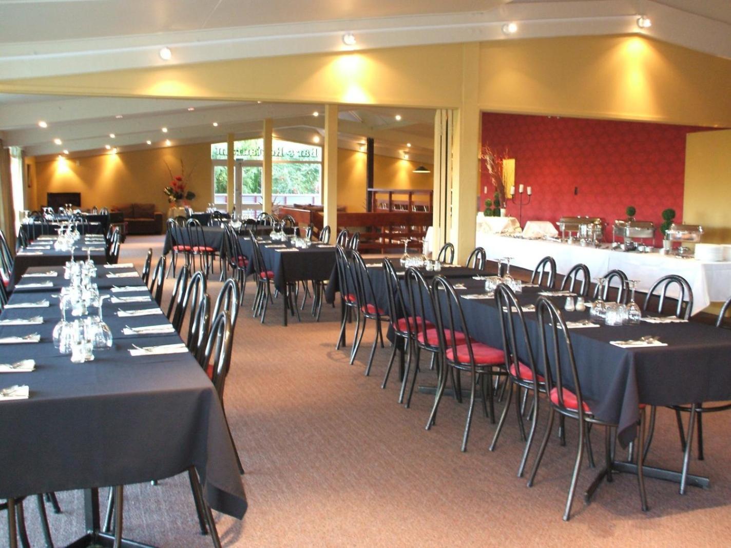 Caves Motor Inn Te Kuiti Buitenkant foto